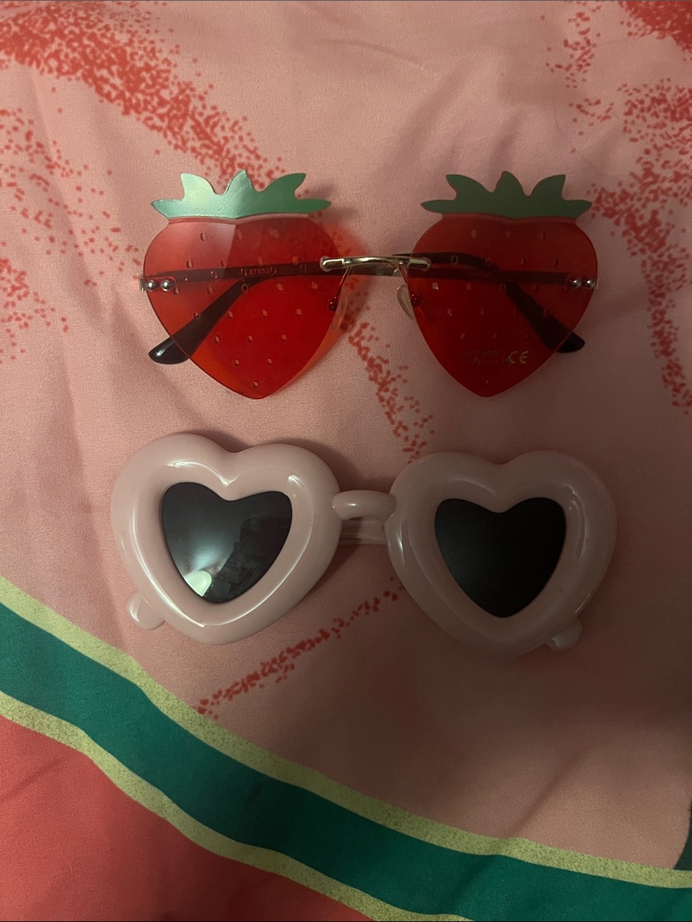 Earthbound Trading Company Strawberry Red & Pink Heart Sunglasses Set